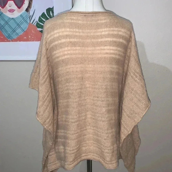 Calypso St Barth 100% Cashmere Tan Sleeveless Sweater-Poncho Shawl - Picture 5 of 7